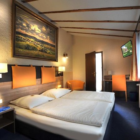 Roemerhof Stuttgart Ngoại thất bức ảnh