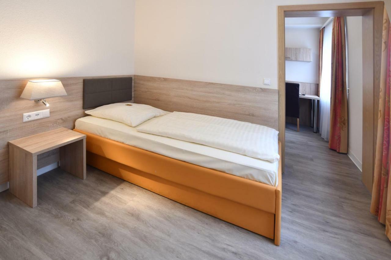 Roemerhof Stuttgart Ngoại thất bức ảnh