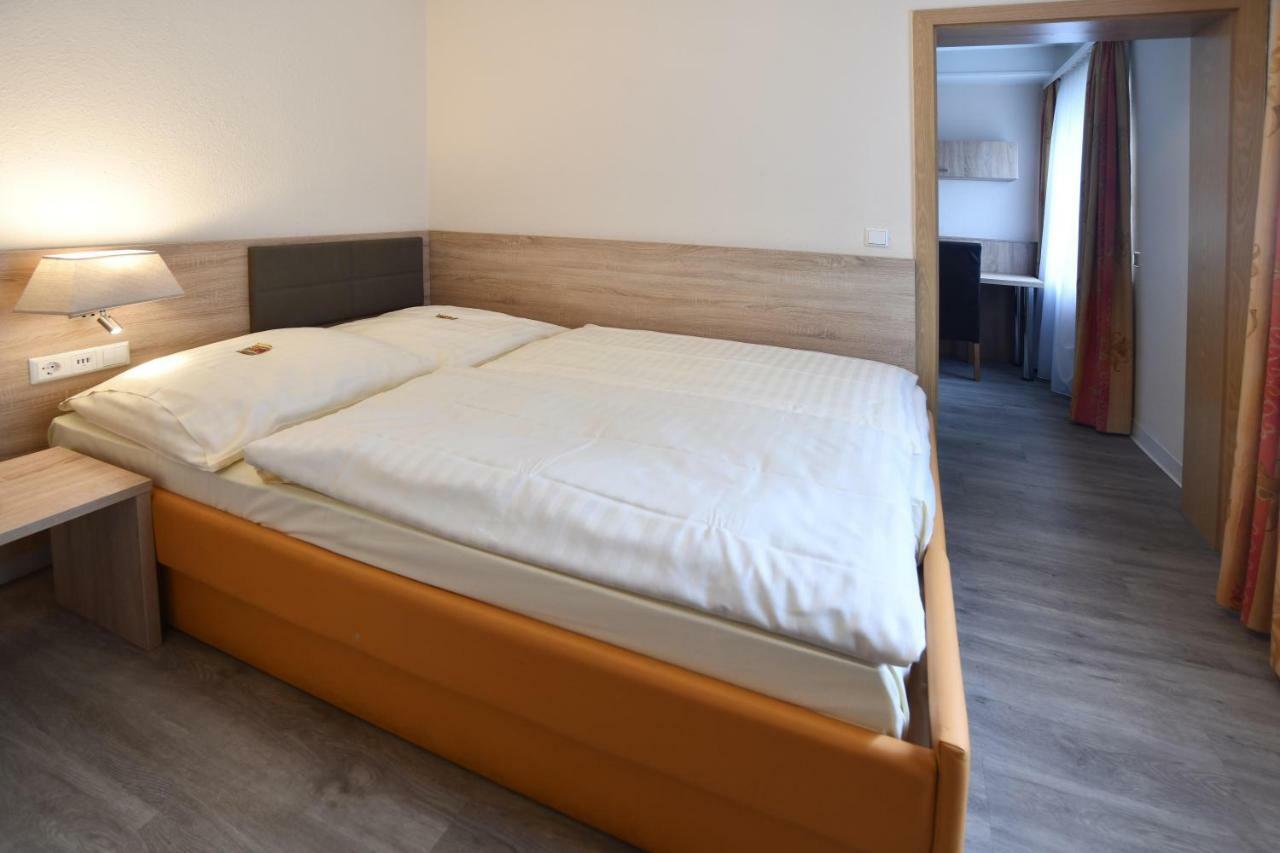 Roemerhof Stuttgart Ngoại thất bức ảnh
