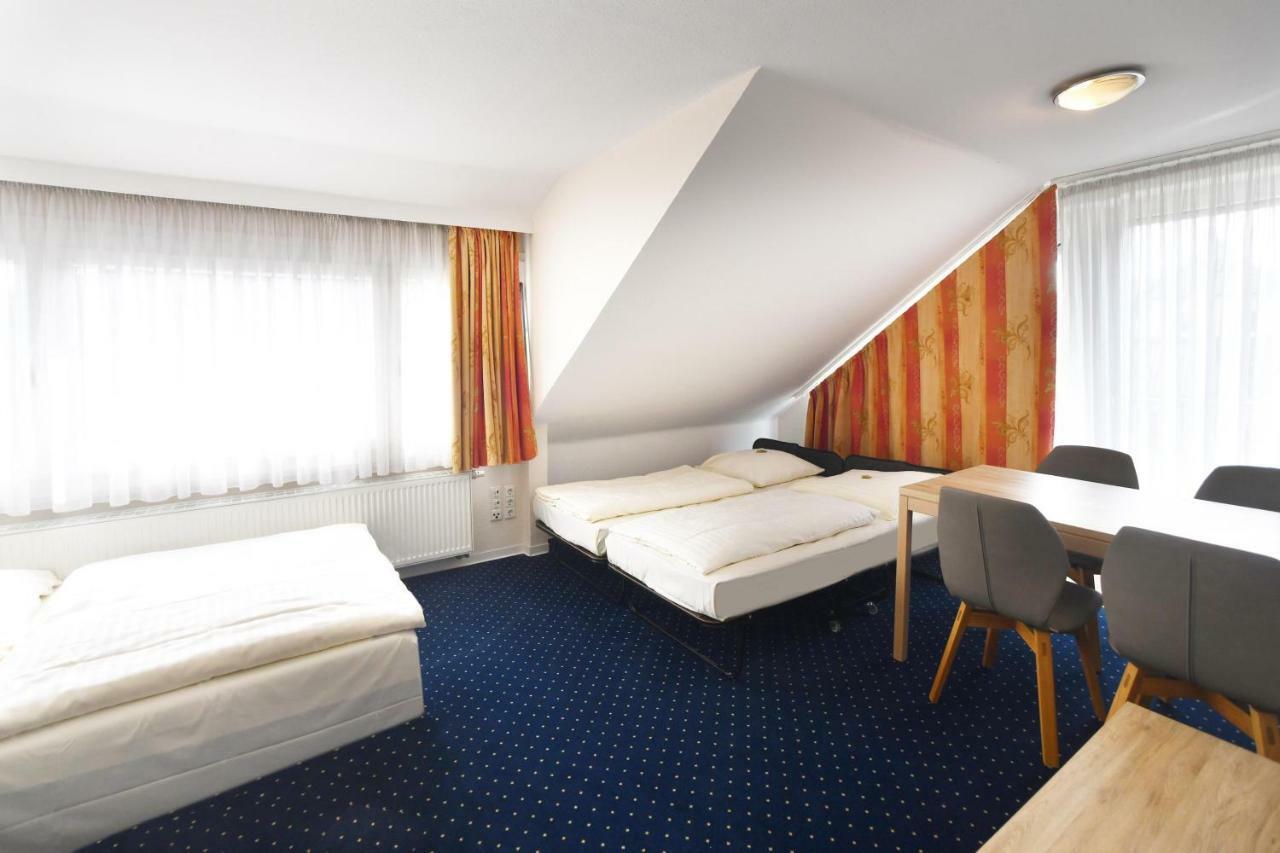 Roemerhof Stuttgart Ngoại thất bức ảnh