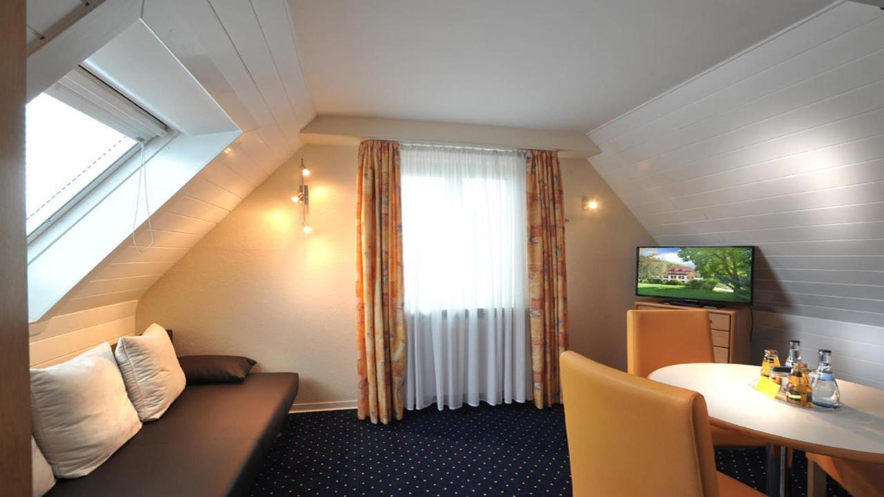 Roemerhof Stuttgart Ngoại thất bức ảnh